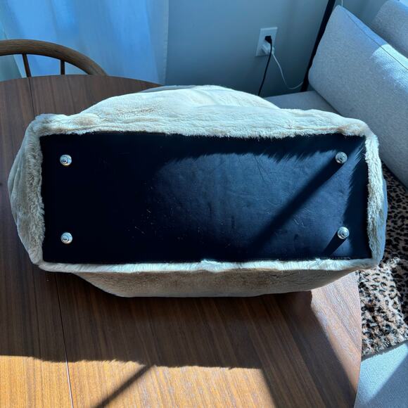 NEW Pottery Barn Faux Fur Duffle Bag Weekender Travel Zip Up with Pockets - Picture 6 of 10